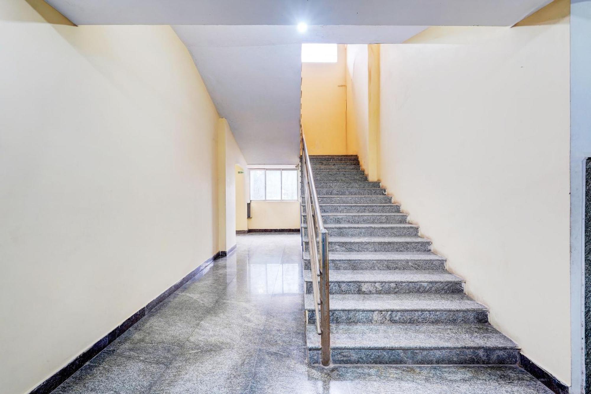 Hotel O Ambur Экстерьер фото